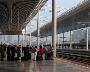 今日头条无锡高铁站,枢纽新貌，畅达江南的现代化交通门户