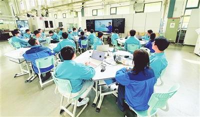 天津中德校内学生爆料视频,揭秘校园内幕