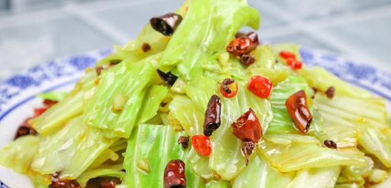 吃脆瓜预防便秘不,轻松预防便秘困扰”