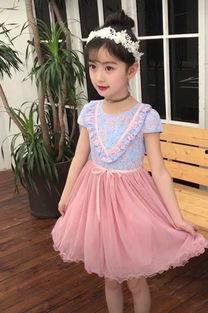 单位晚会网红小女孩,网红小女孩惊艳亮相单位晚会